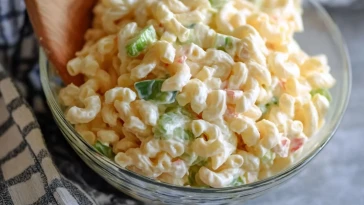 Salade De Macaroni À La Dolly Parton